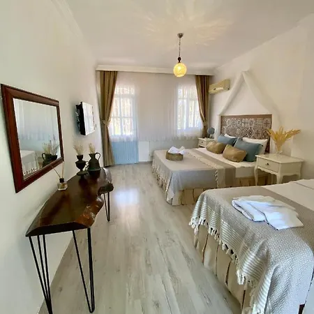 מלון Alasonya Otel Alacati By La Mira